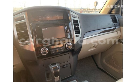 Ra Imported Mitsubishi Pajero funfun Ọkọ̀ in Import - Dubai ni Ashanti Ra Imported Mitsubishi Pajero funfun Ọkọ̀ in Import - Dubai ni Ashanti