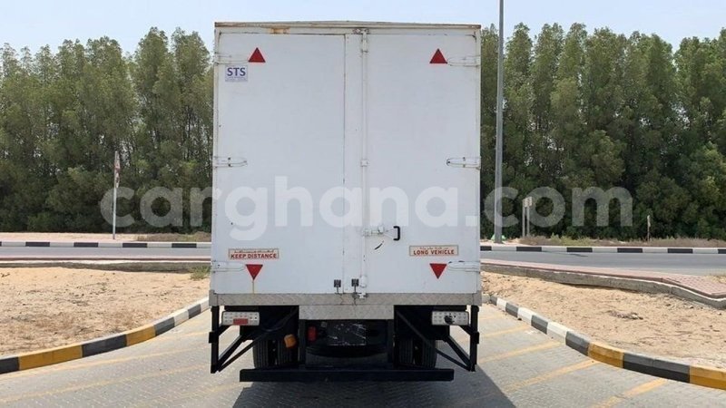 Big with watermark mitsubishi fuso ashanti import dubai 49381