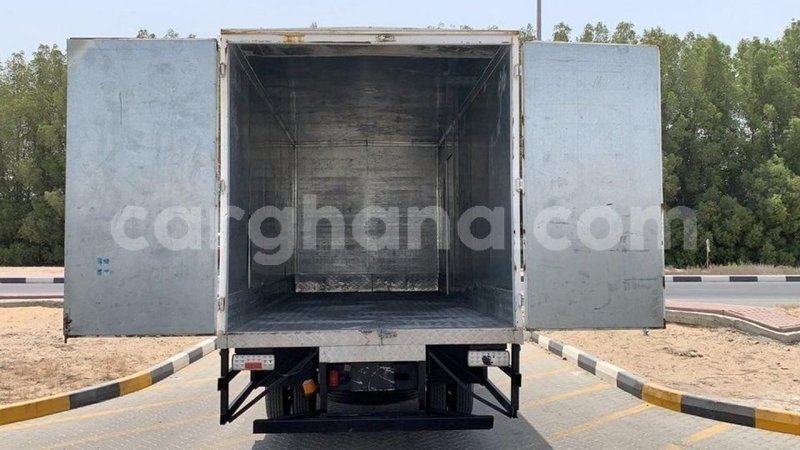 Big with watermark mitsubishi fuso ashanti import dubai 49381