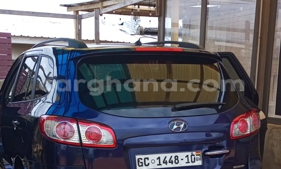 Sayi Na hannu Hyundai Santa Fe Blue Mota in Adenta a Greater Accra