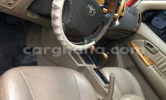 Sayi Na hannu Toyota Hilux White Mota in Accra a Greater Accra Sayi Na hannu Toyota Hilux White Mota in Accra a Greater Accra