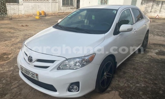 Buy Used Toyota Corolla White Car in Accra in Greater Accra