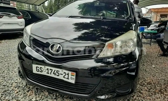 Buy Used Toyota Vitz Black Car in Accra in Greater Accra