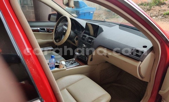 Buy Used Mercedes‒Benz 300CD Red Car in Accra in Greater Accra Buy Used Mercedes‒Benz 300CD Red Car in Accra in Greater Accra