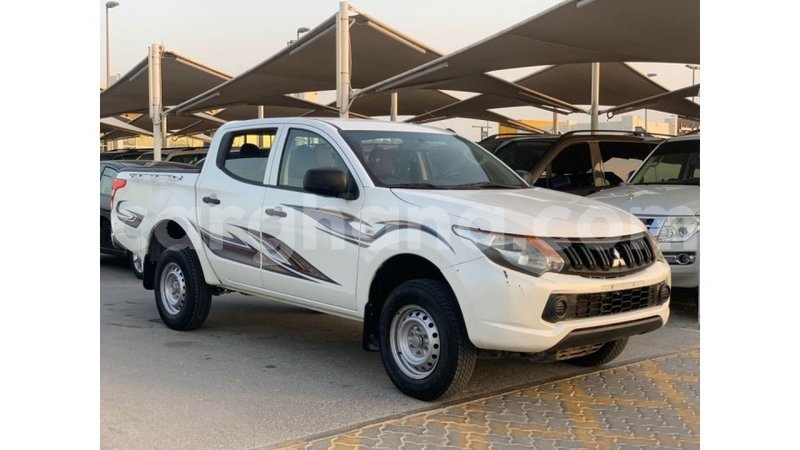 Big with watermark mitsubishi l200 ashanti import dubai 49425