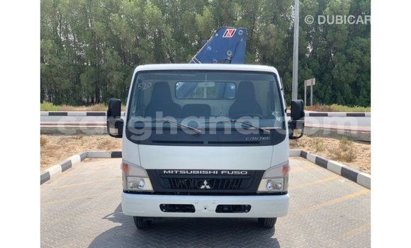 Ra Imported Mitsubishi i funfun Ọkọ̀ in Import - Dubai ni Ashanti Ra Imported Mitsubishi i funfun Ọkọ̀ in Import - Dubai ni Ashanti