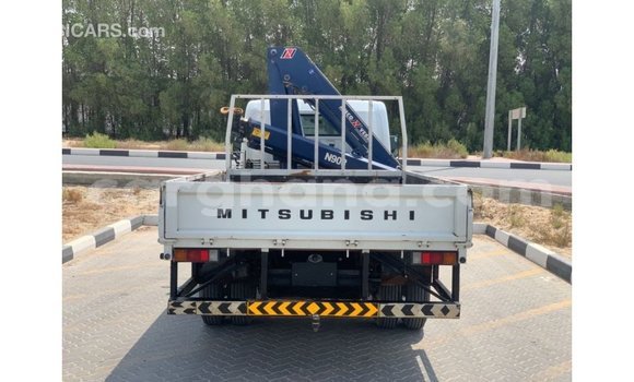 Ra Imported Mitsubishi i funfun Ọkọ̀ in Import - Dubai ni Ashanti Ra Imported Mitsubishi i funfun Ọkọ̀ in Import - Dubai ni Ashanti