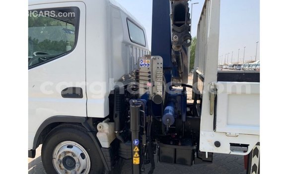 Ra Imported Mitsubishi i funfun Ọkọ̀ in Import - Dubai ni Ashanti Ra Imported Mitsubishi i funfun Ọkọ̀ in Import - Dubai ni Ashanti