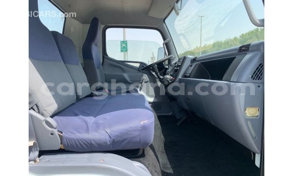 Ra Imported Mitsubishi i funfun Ọkọ̀ in Import - Dubai ni Ashanti Ra Imported Mitsubishi i funfun Ọkọ̀ in Import - Dubai ni Ashanti