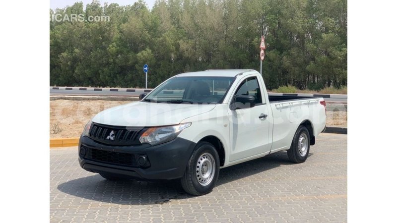 Big with watermark mitsubishi l200 ashanti import dubai 49427