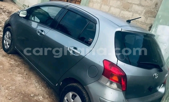 Buy Used Toyota Yaris Beige Car in Sekondi–Takoradi Metropolitan in Western Buy Used Toyota Yaris Beige Car in Sekondi–Takoradi Metropolitan in Western