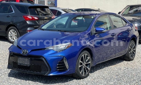 Sayi Na hannu Toyota Corolla Blue Mota in Accra a Greater Accra
