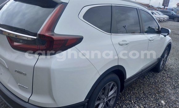 Sayi Na hannu Honda CR–V White Mota in Accra a Greater Accra Sayi Na hannu Honda CR–V White Mota in Accra a Greater Accra