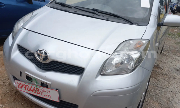 Sayi Na hannu Toyota Vitz Azurfa Mota in Accra a Greater Accra Sayi Na hannu Toyota Vitz Azurfa Mota in Accra a Greater Accra