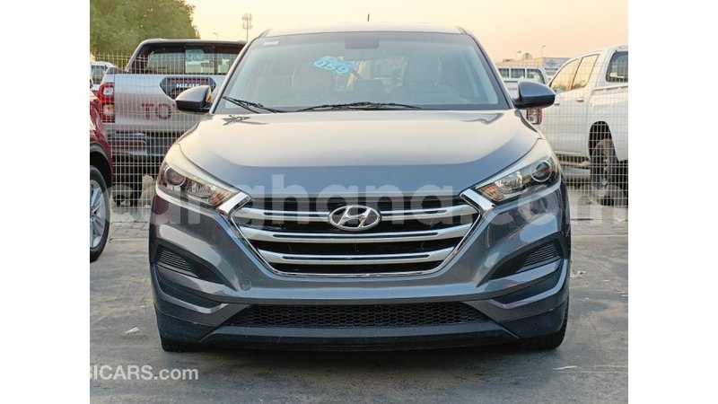 Big with watermark hyundai tucson ashanti import dubai 49466