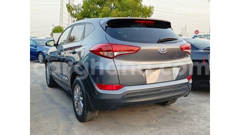 Big with watermark hyundai tucson ashanti import dubai 49466