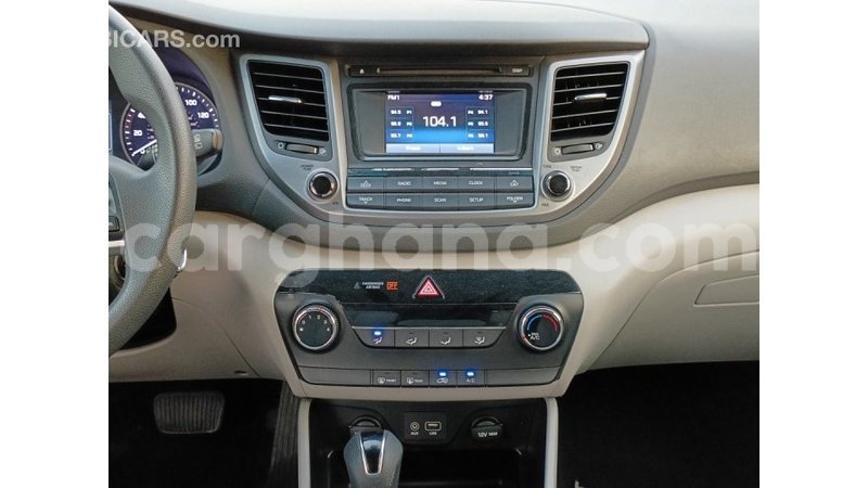 Big with watermark hyundai tucson ashanti import dubai 49466