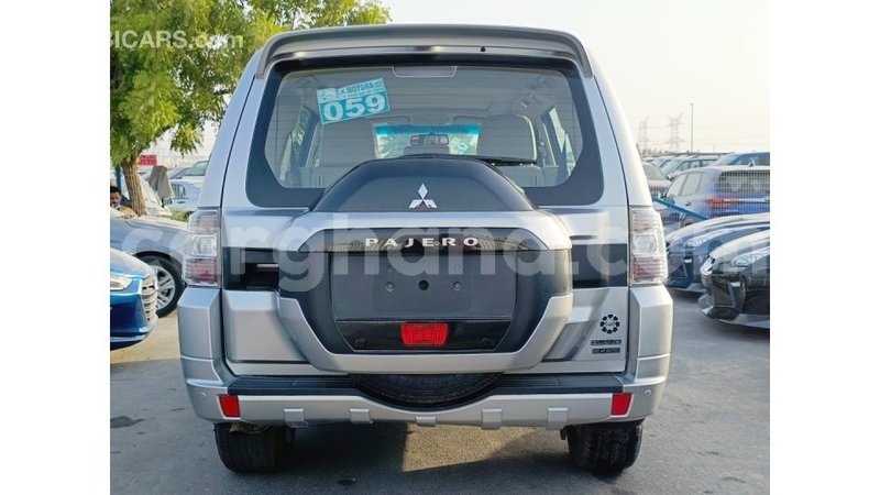 Big with watermark mitsubishi pajero ashanti import dubai 49468