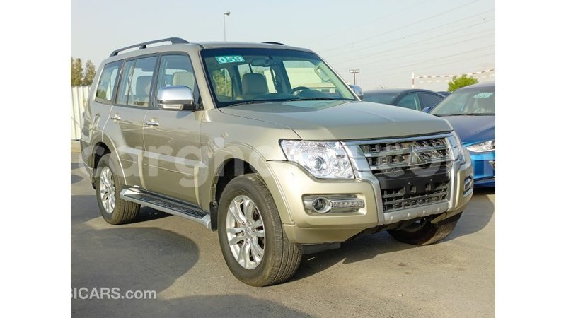 Big with watermark mitsubishi pajero ashanti import dubai 49469