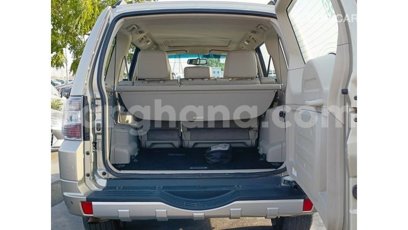 Big with watermark mitsubishi pajero ashanti import dubai 49469