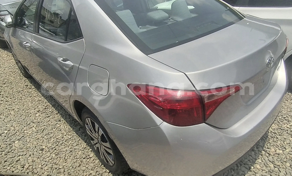 Sayi Na hannu Toyota Corolla Azurfa Mota in Accra a Greater Accra Sayi Na hannu Toyota Corolla Azurfa Mota in Accra a Greater Accra