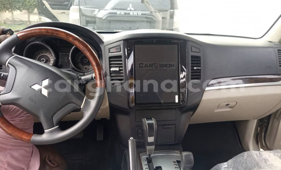 Sayi Na hannu Mitsubishi Pajero Brown Mota in Accra a Greater Accra Sayi Na hannu Mitsubishi Pajero Brown Mota in Accra a Greater Accra