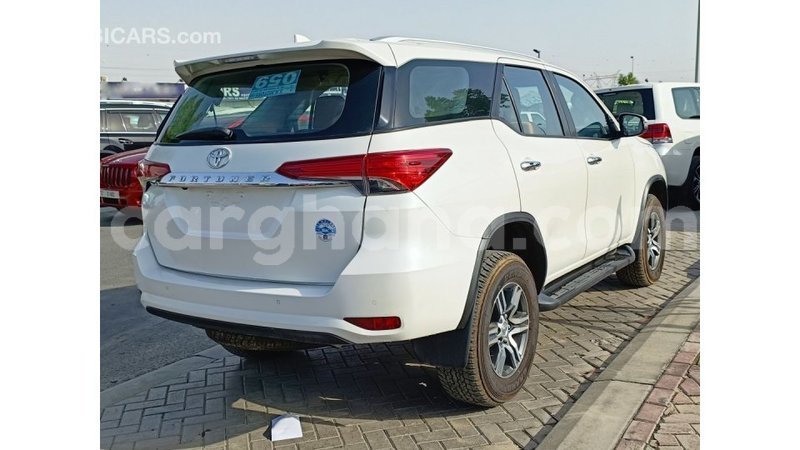 Big with watermark toyota fortuner ashanti import dubai 49477