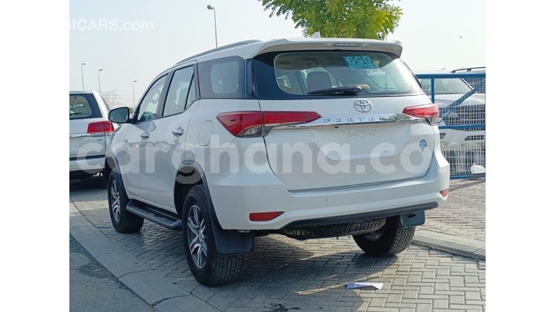 Big with watermark toyota fortuner ashanti import dubai 49477