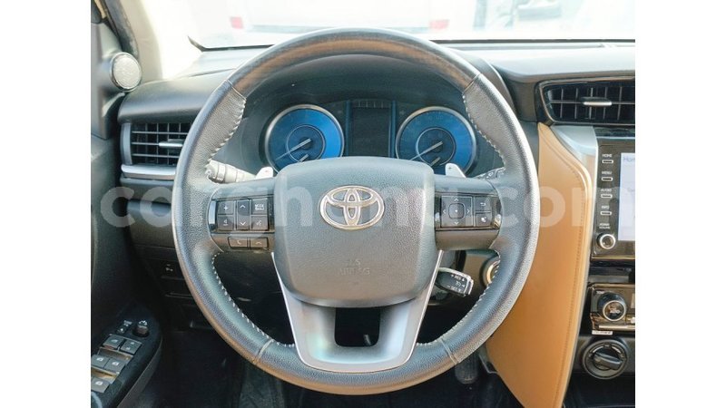 Big with watermark toyota fortuner ashanti import dubai 49477