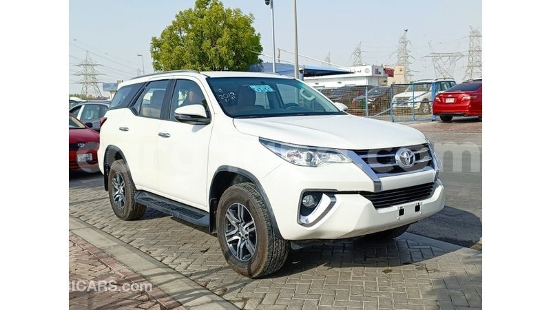 Big with watermark toyota fortuner ashanti import dubai 49482