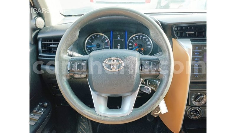 Big with watermark toyota fortuner ashanti import dubai 49482