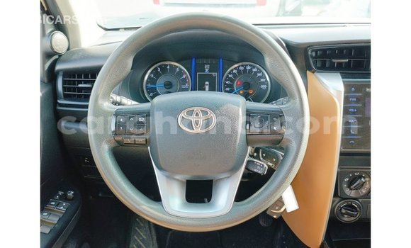 Ra Imported Toyota Fortuner funfun Ọkọ̀ in Import - Dubai ni Ashanti Ra Imported Toyota Fortuner funfun Ọkọ̀ in Import - Dubai ni Ashanti