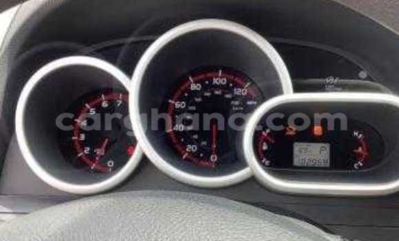 Sayi Na hannu Toyota Matrix White Mota in Accra a Greater Accra Sayi Na hannu Toyota Matrix White Mota in Accra a Greater Accra