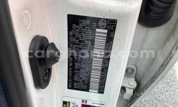 Sayi Na hannu Toyota Matrix White Mota in Accra a Greater Accra Sayi Na hannu Toyota Matrix White Mota in Accra a Greater Accra