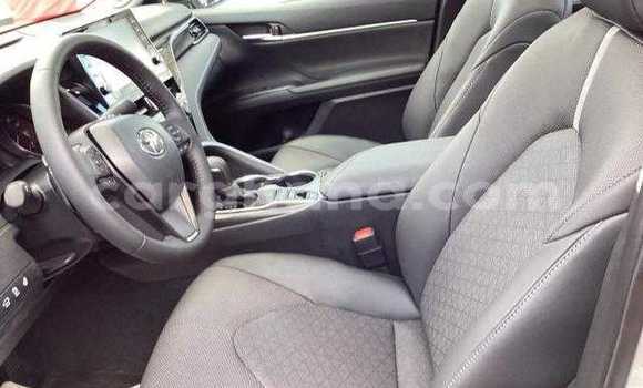 Sayi Na hannu Toyota Camry Azurfa Mota in Accra a Greater Accra Sayi Na hannu Toyota Camry Azurfa Mota in Accra a Greater Accra