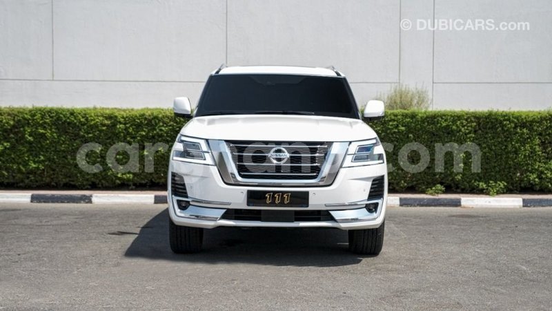 Big with watermark nissan patrol ashanti import dubai 49519