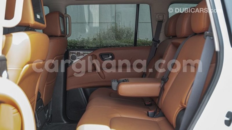 Big with watermark nissan patrol ashanti import dubai 49519