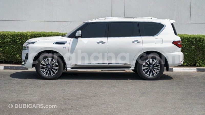 Big with watermark nissan patrol ashanti import dubai 49519