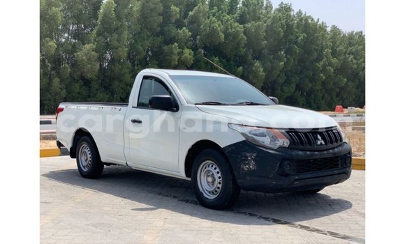 Ra Imported Mitsubishi L200 funfun Ọkọ̀ in Import - Dubai ni Ashanti Ra Imported Mitsubishi L200 funfun Ọkọ̀ in Import - Dubai ni Ashanti