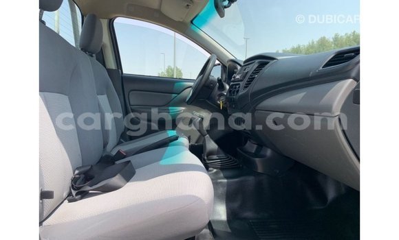 Ra Imported Mitsubishi L200 funfun Ọkọ̀ in Import - Dubai ni Ashanti Ra Imported Mitsubishi L200 funfun Ọkọ̀ in Import - Dubai ni Ashanti