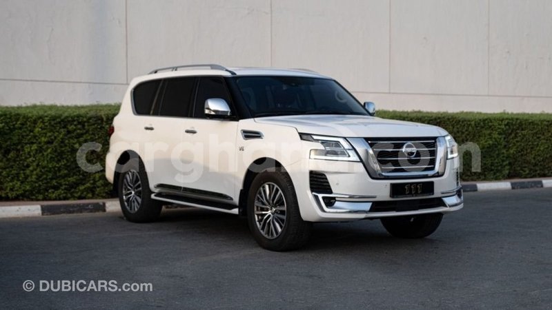 Big with watermark nissan patrol ashanti import dubai 49523