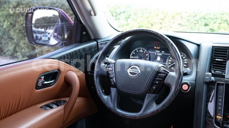 Big with watermark nissan patrol ashanti import dubai 49523