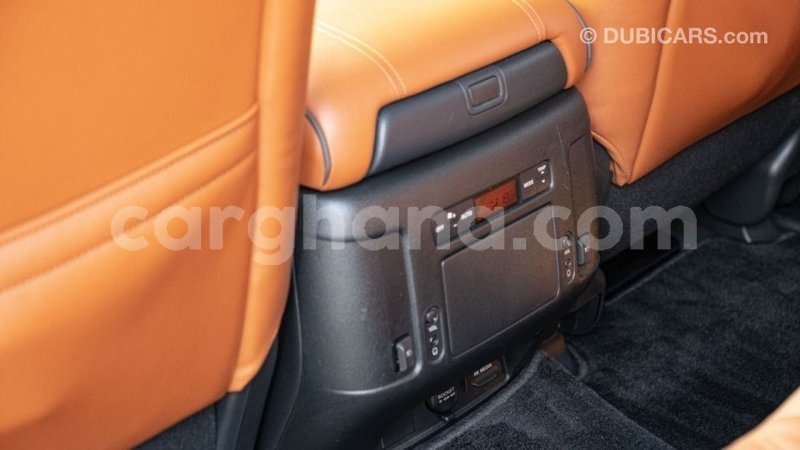 Big with watermark nissan patrol ashanti import dubai 49523