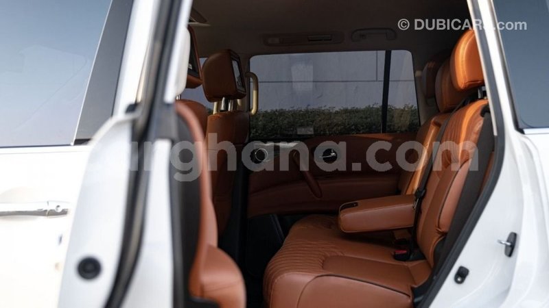 Big with watermark nissan patrol ashanti import dubai 49523