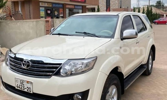 Ra Àlòkù Toyota Fortuner Miiran Ọkọ̀ in Accra ni Greater Accra Ra Àlòkù Toyota Fortuner Miiran Ọkọ̀ in Accra ni Greater Accra