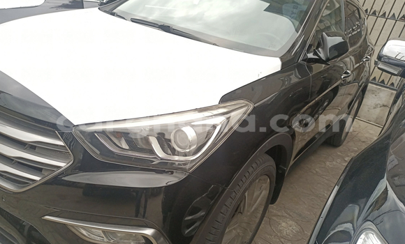 Sayi Na hannu Hyundai Santa Fe Black Mota in Accra a Greater Accra Sayi Na hannu Hyundai Santa Fe Black Mota in Accra a Greater Accra