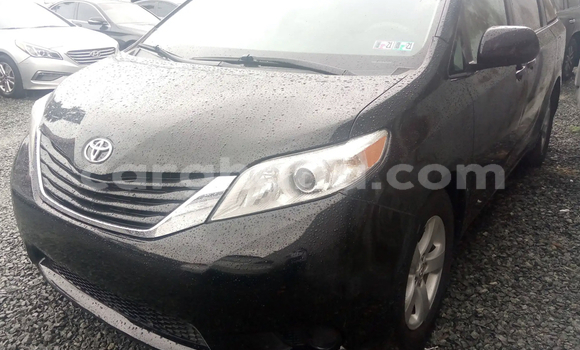 Buy Used Toyota Sienna Black Car in Accra in Greater Accra