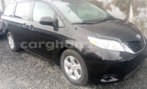 Sayi Na hannu Toyota Sienna Black Mota in Accra a Greater Accra Sayi Na hannu Toyota Sienna Black Mota in Accra a Greater Accra