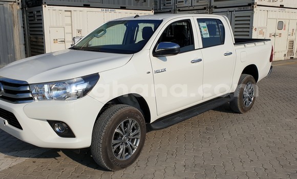 Buy Used Toyota Hilux White Car in Accra in Greater Accra
