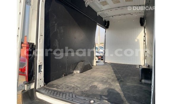 Ra Imported Ford Club Wagon funfun Ọkọ̀ in Import - Dubai ni Ashanti Ra Imported Ford Club Wagon funfun Ọkọ̀ in Import - Dubai ni Ashanti